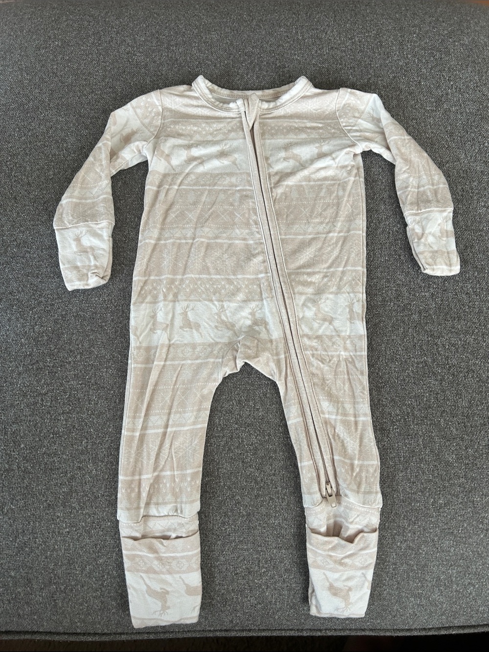 Beige Reindeer Bamboo Pajamas